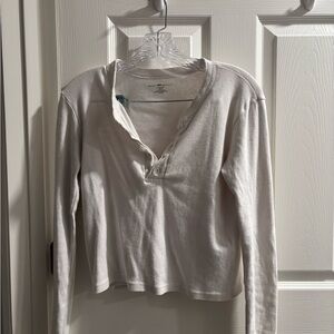 Brandy Melville Cream Long Sleeve Crop Top